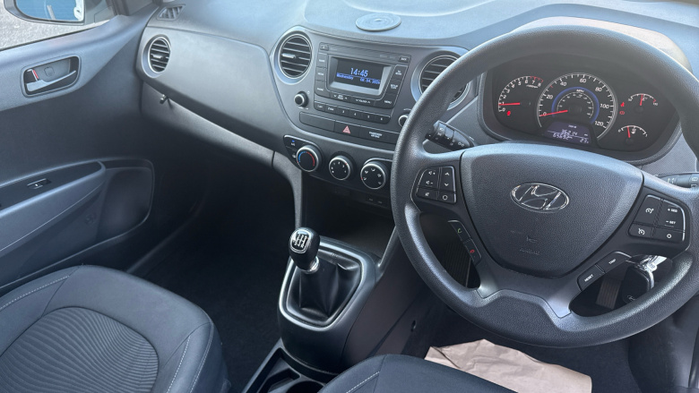 Hyundai i10 1.0 SE 5dr Petrol Hatchback